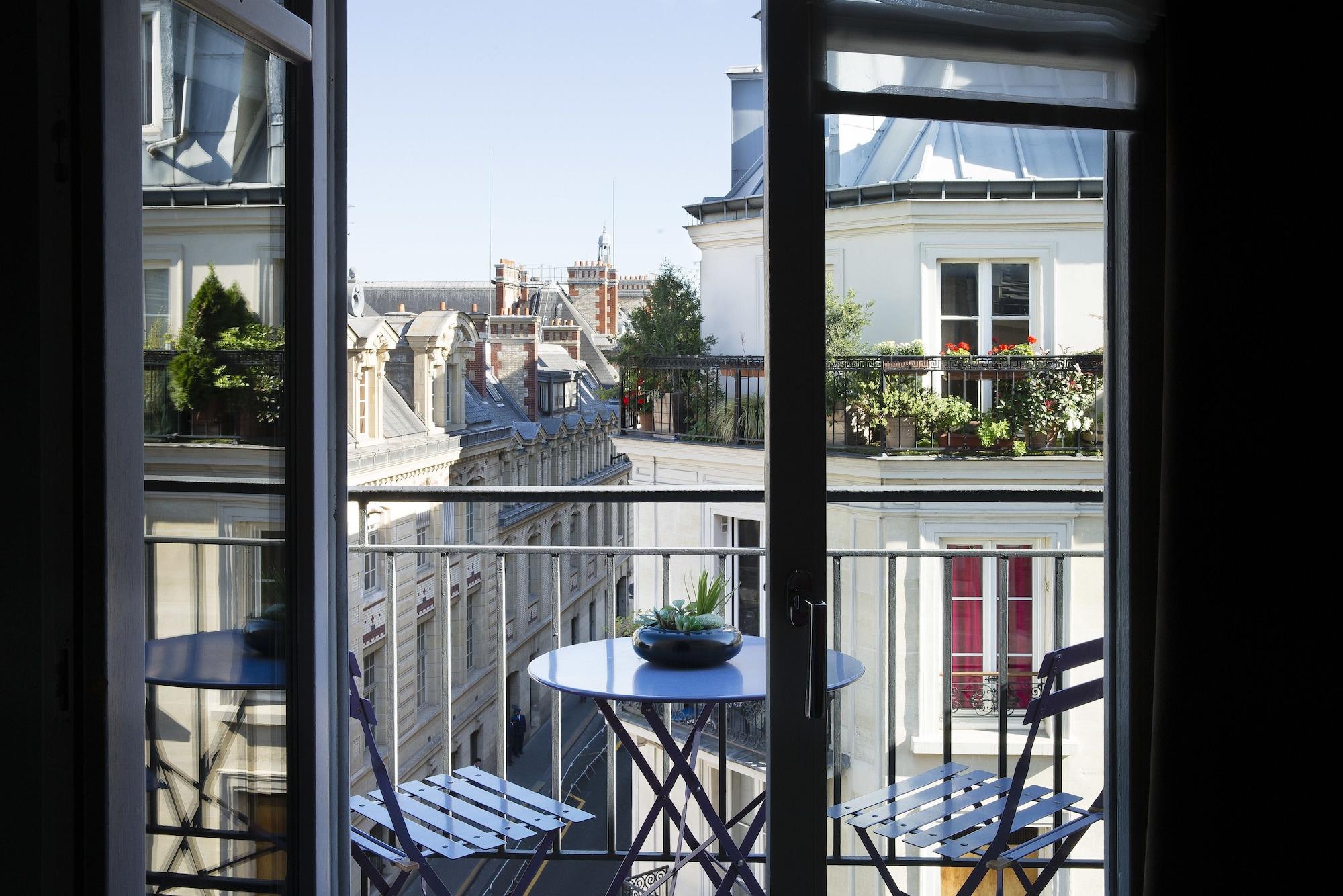 Grand Hotel Saint Michel Paris Exterior photo